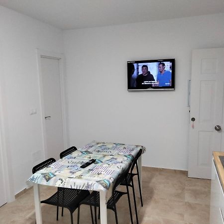 Apartamentos Playa Holidays Малага Экстерьер фото