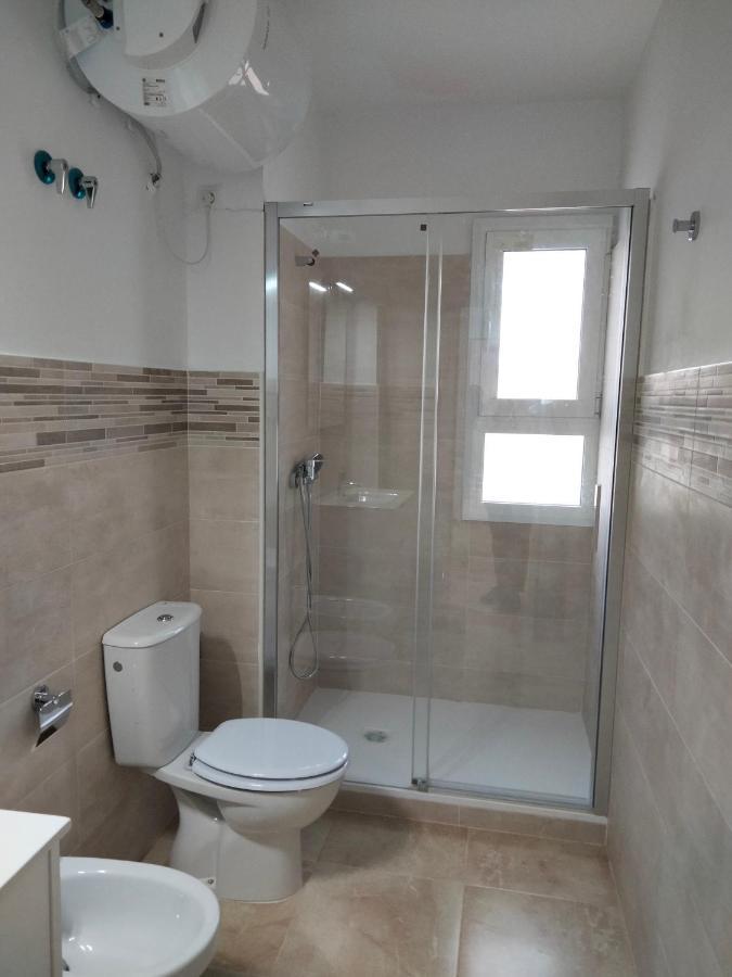 Apartamentos Playa Holidays Малага Экстерьер фото